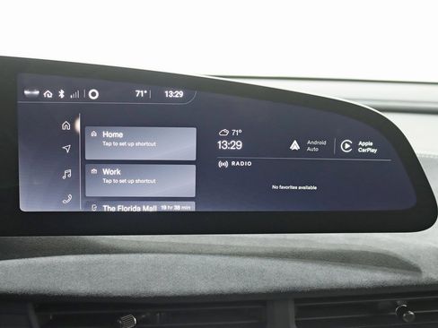 Used 2022 Lucid Air Grand Touring image 18