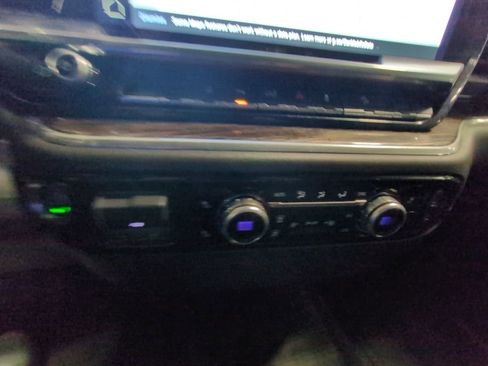 Used 2024 GMC Sierra 2500 SLE w/ SLE Value Package; image 16