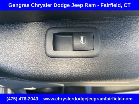 Used 2022 RAM 1500 Big Horn AWD/4WD image 25