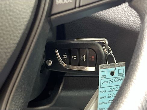 Used 2024 Toyota Corolla LE FWD image 23