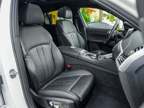Used 2020 BMW X6 M50i w/ Executive Package image 42