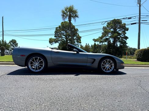 Used 2003 Chevrolet Corvette Convertible w/ Preferred Equipment Group1 image 6