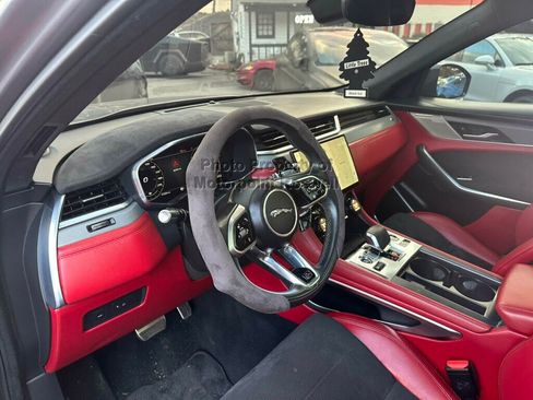 Used 2022 Jaguar F-PACE SVR AWD/4WD image 12