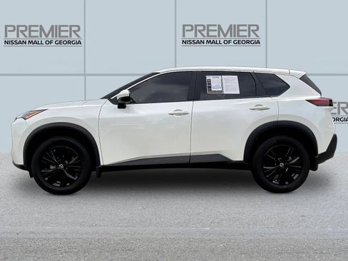 Used 2023 Nissan Rogue SV FWD image 4