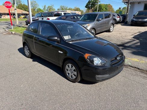 Used 2008 Hyundai Accent GS FWD image 1