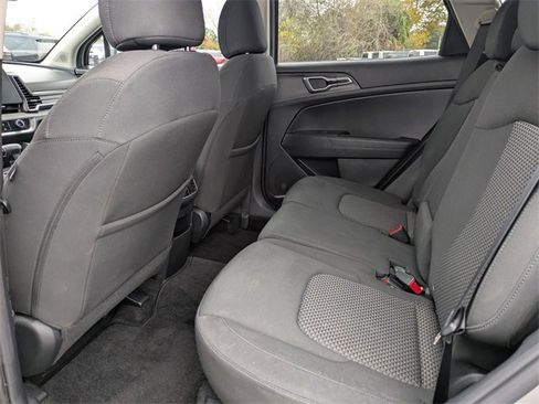 Used 2023 Kia Sportage LX image 14