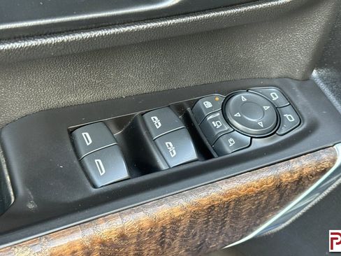 Used 2021 GMC Sierra 3500 Denali w/ Denali Ultimate Package image 13