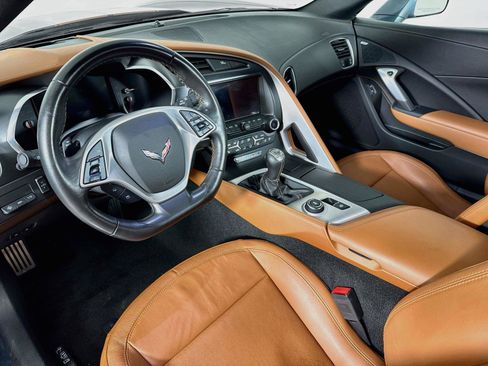 Used 2019 Chevrolet Corvette Stingray Convertible w/ 2LT Preferred Equipment Group RWD image 14