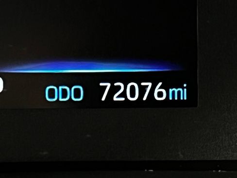 Certified 2024 Toyota Corolla LE FWD image 13