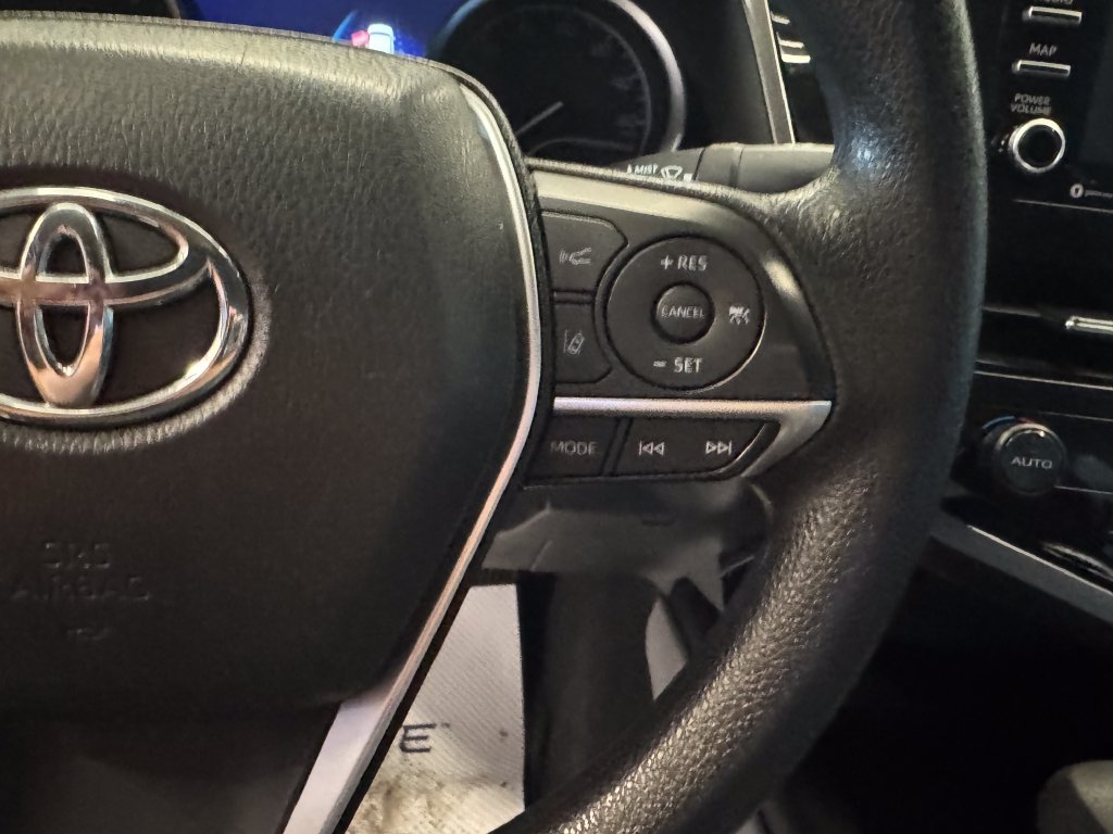 Used 2023 Toyota Camry LE AWD/4WD image 12