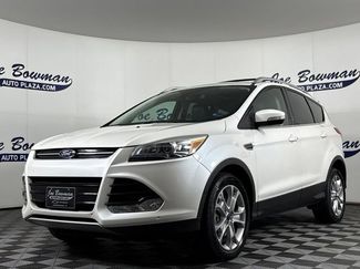 Used 2016 Ford Escape Titanium w/ Equipment Group 301A AWD/4WD video 3