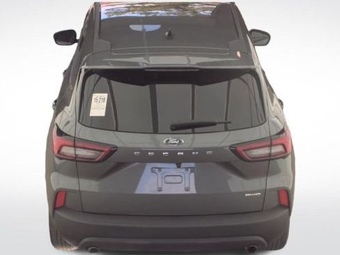 Used 2025 Ford Escape ST-Line image 10