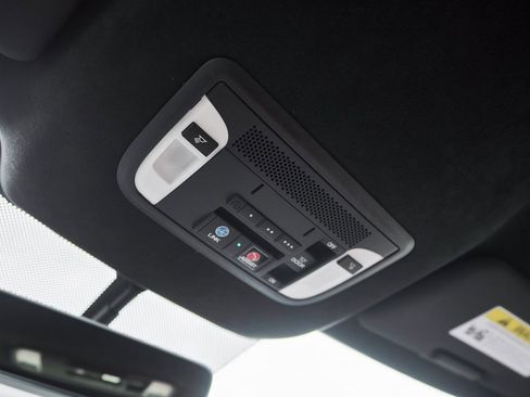 Used 2021 Acura NSX image 68