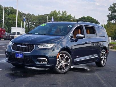 Used 2022 Chrysler Pacifica Pinnacle