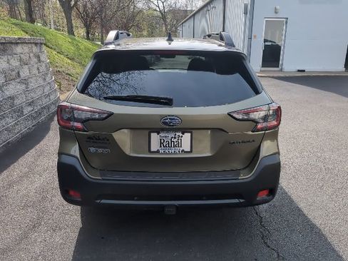 Used 2023 Subaru Outback Onyx Edition image 4