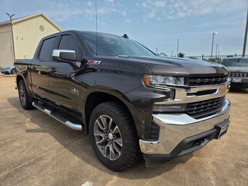 Used 2021 Chevrolet Silverado 1500 LT w/ Texas Edition Plus AWD/4WD image 3