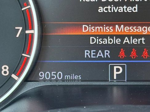 Used 2024 Nissan Altima 2.5 SL FWD image 19