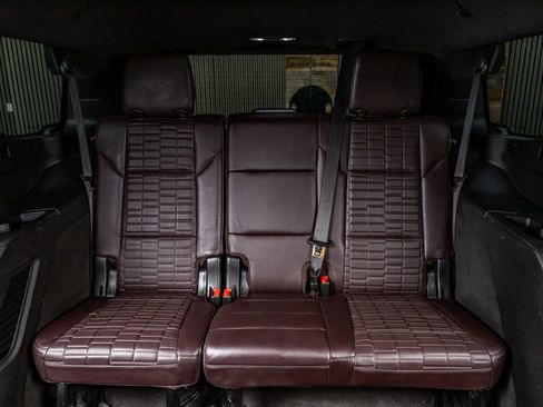 Used 2023 Cadillac Escalade Sport Platinum image 34