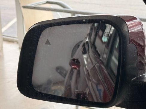 Used 2019 Jeep Grand Cherokee Altitude image 32