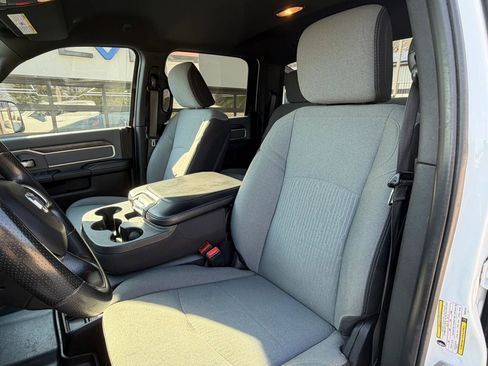 Used 2022 RAM 2500 Big Horn image 16