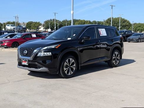 Used 2023 Nissan Rogue SV FWD image 8