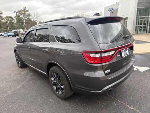 Used 2024 Dodge Durango R/T w/ Blacktop Package image 8
