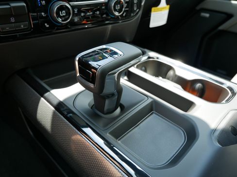 New 2026 Chevrolet Silverado 1500 ZR2 w/ LPO, Dark Essentials Package AWD/4WD image 21