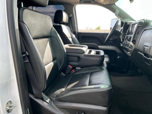 Used 2017 Chevrolet Silverado 2500 LTZ w/ Z71 Package, Off-Road AWD/4WD image 11