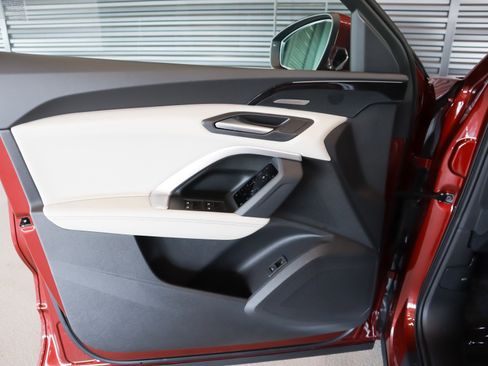 New 2025 Audi Q5 Prestige image 26