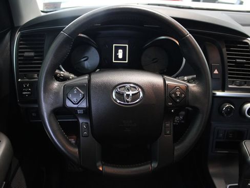 Used 2022 Toyota Sequoia TRD Sport AWD/4WD image 26