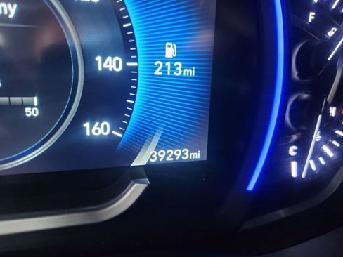 Used 2020 Hyundai Santa Fe SEL w/ Convenience + Premium Package image 15