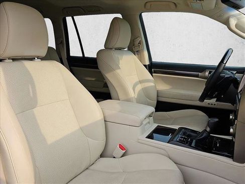 Used 2021 Lexus GX 460 Premium image 23