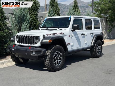 Used 2026 Jeep Wrangler Unlimited Rubicon AWD/4WD image 3