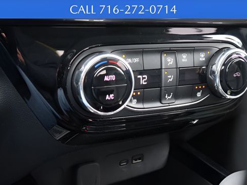 Used 2024 Chevrolet Trax ACTIV w/ Driver Confidence Package FWD image 26
