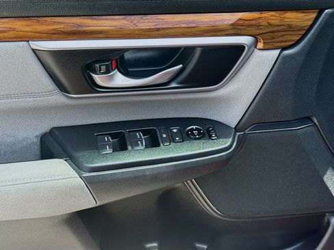 Used 2021 Honda CR-V EX image 16