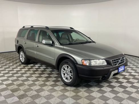 Used 2007 Volvo XC70 AWD/4WD image 25