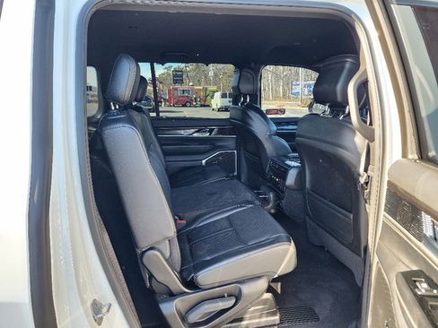 Used 2022 Jeep Wagoneer Series I w/ Convenience Group I image 28