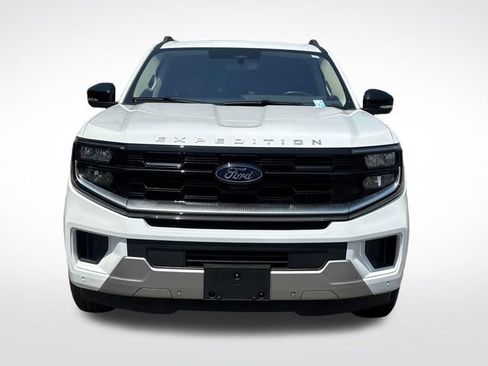 Used 2025 Ford Expedition Max Platinum AWD/4WD image 10