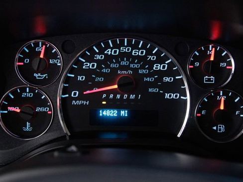 Used 2024 Chevrolet Express 2500 w/ Driver Convenience Package image 23