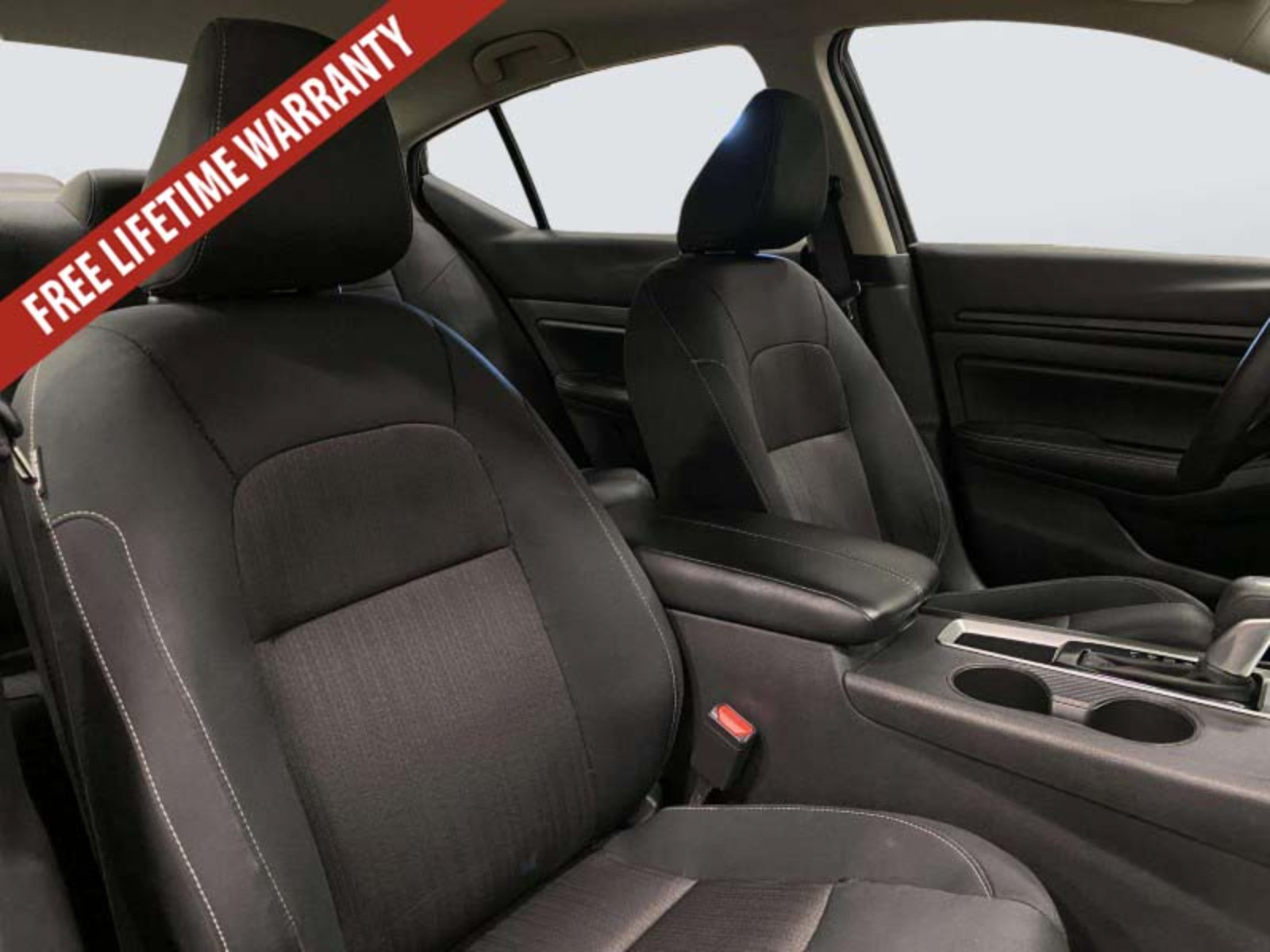 Used 2025 Nissan Altima 2.5 SV FWD image 33