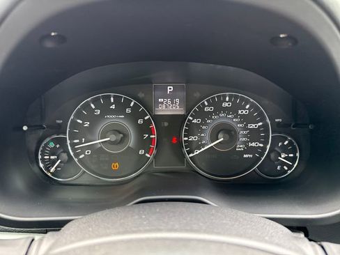 Used 2011 Subaru Outback 2.5i Premium AWD/4WD image 15