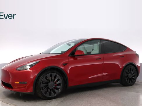 Used 2023 Tesla Model Y Long Range AWD/4WD image 18