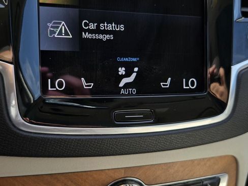 Used 2022 Volvo XC90 T8 Inscription Expression w/ Advanced Package AWD/4WD image 24
