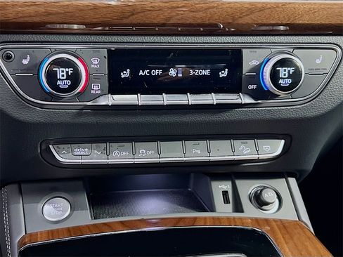 Used 2023 Audi Q5 2.0T Premium Plus w/ Premium Plus Package image 17