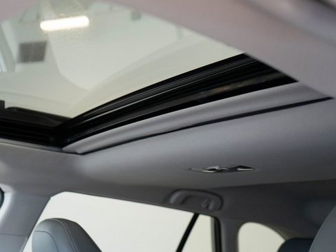 Used 2021 Subaru Outback Limited w/ Popular Package #2 image 4