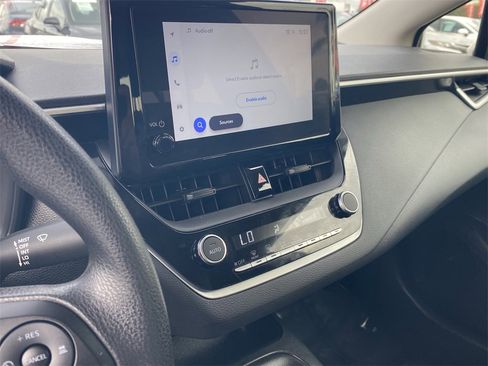 Certified 2025 Toyota Corolla LE image 26