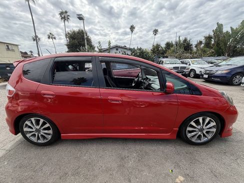 Used 2013 Honda Fit Sport image 6
