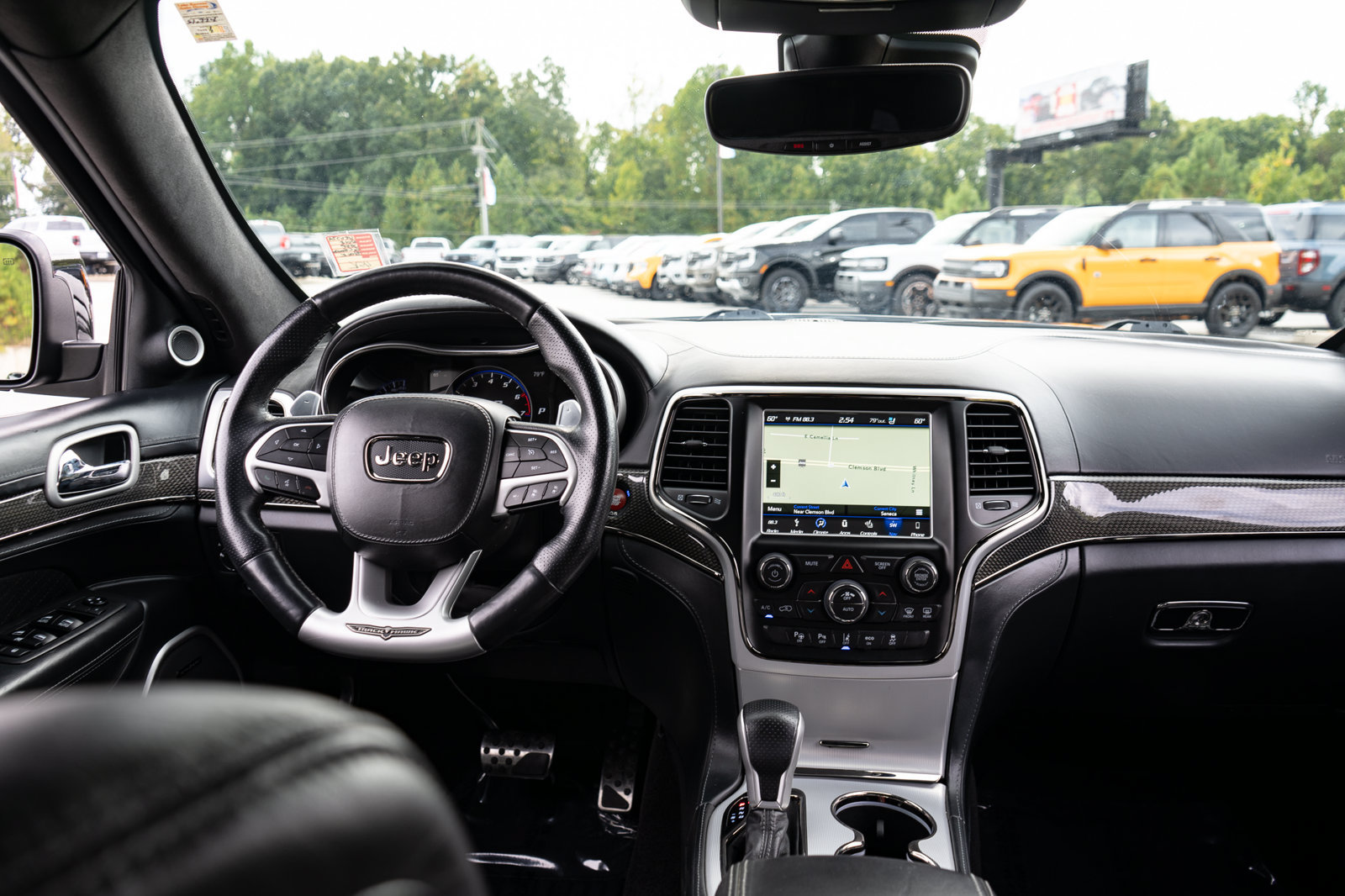 Used 2018 Jeep Grand Cherokee Trackhawk AWD/4WD image 39