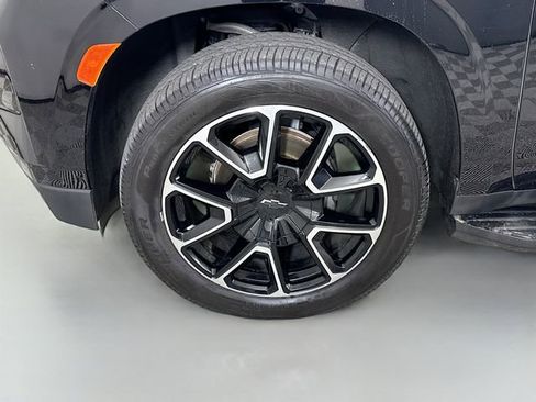 Used 2021 Chevrolet Tahoe RST w/ Luxury Package image 37