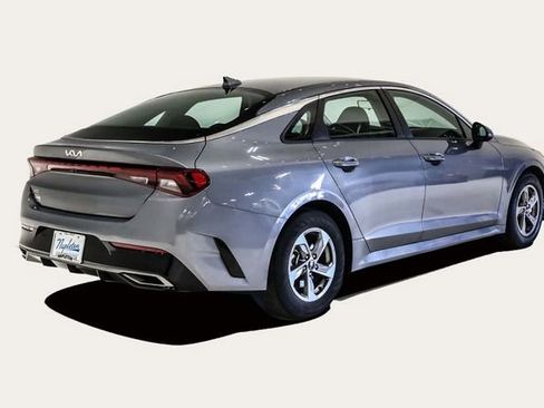 Used 2023 Kia K5 LXS image 6